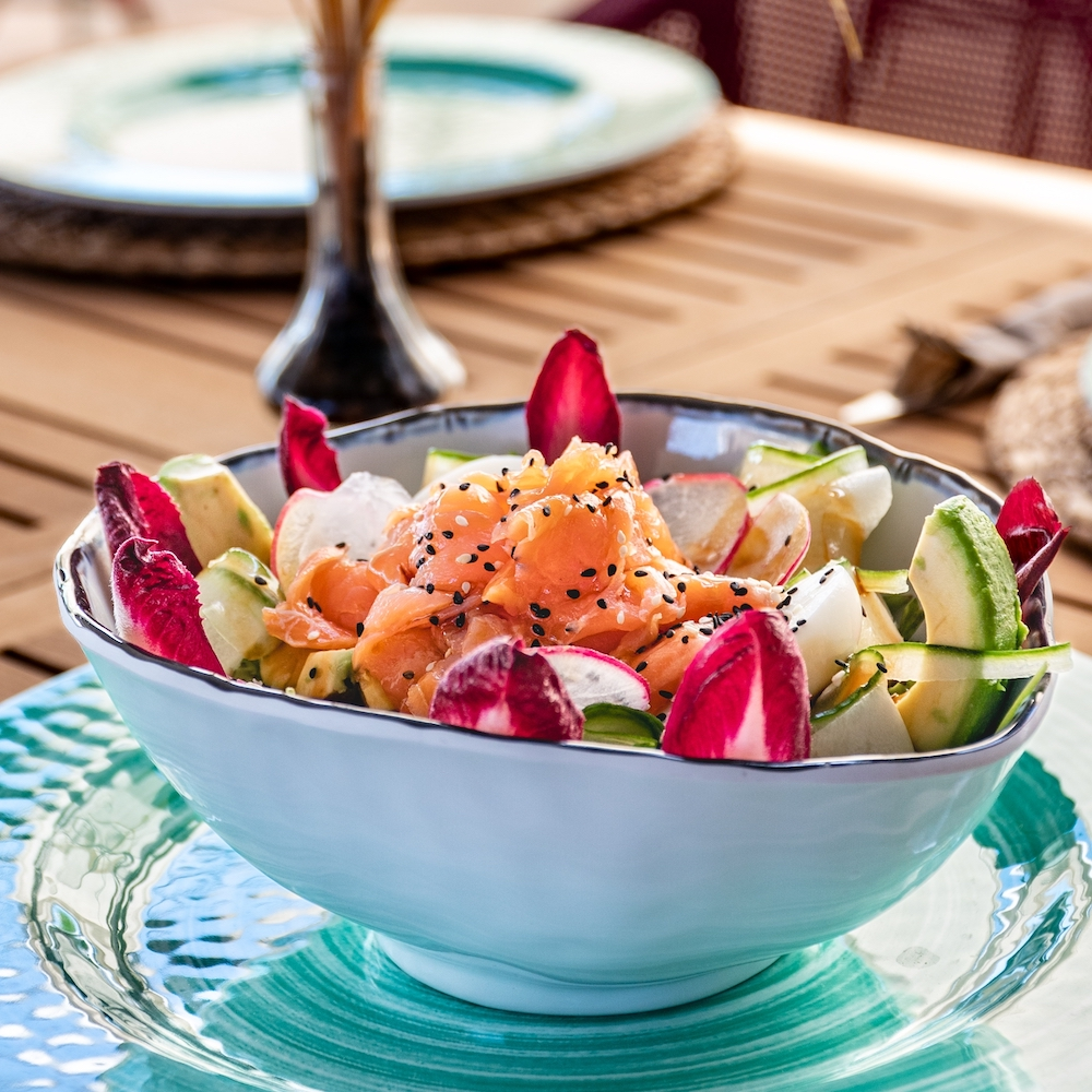 Ensalada de salmón ahumado y aguacate